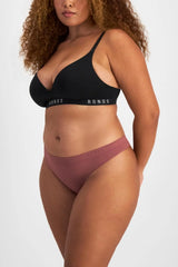 Bonds Women's Seamless Invisi Thong With Mid Rise Fit in Cotton-rich Blend for Women, 3-pack