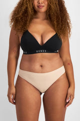 Bonds Women's Seamless Invisi Thong With Mid Rise Fit in Cotton-rich Blend for Women, 3-pack